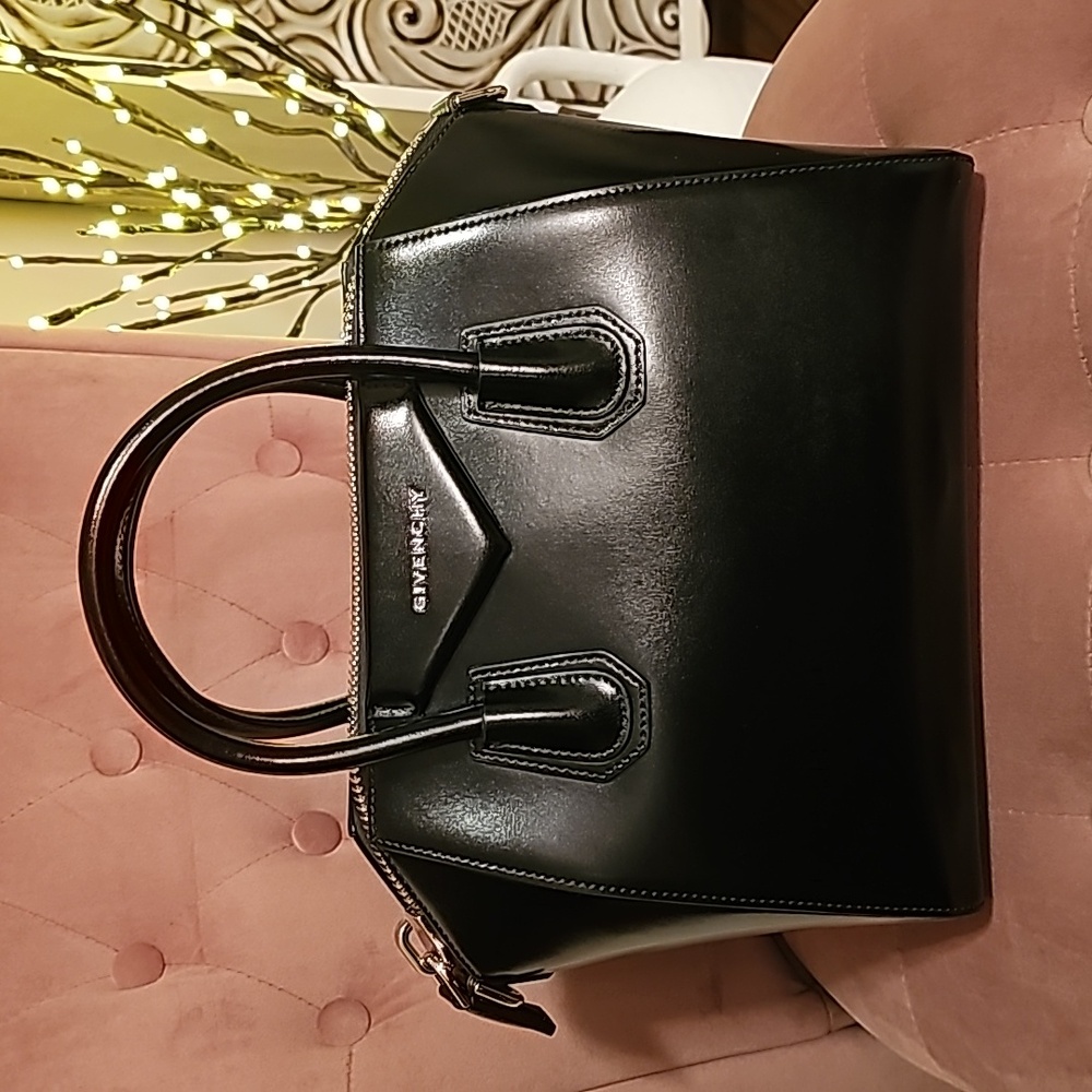 Authentic Givenchy Antigona Small In Smooth Black - image 1